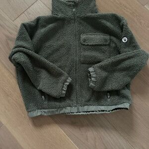 Womens vuori sycamore jacket.  New without tags